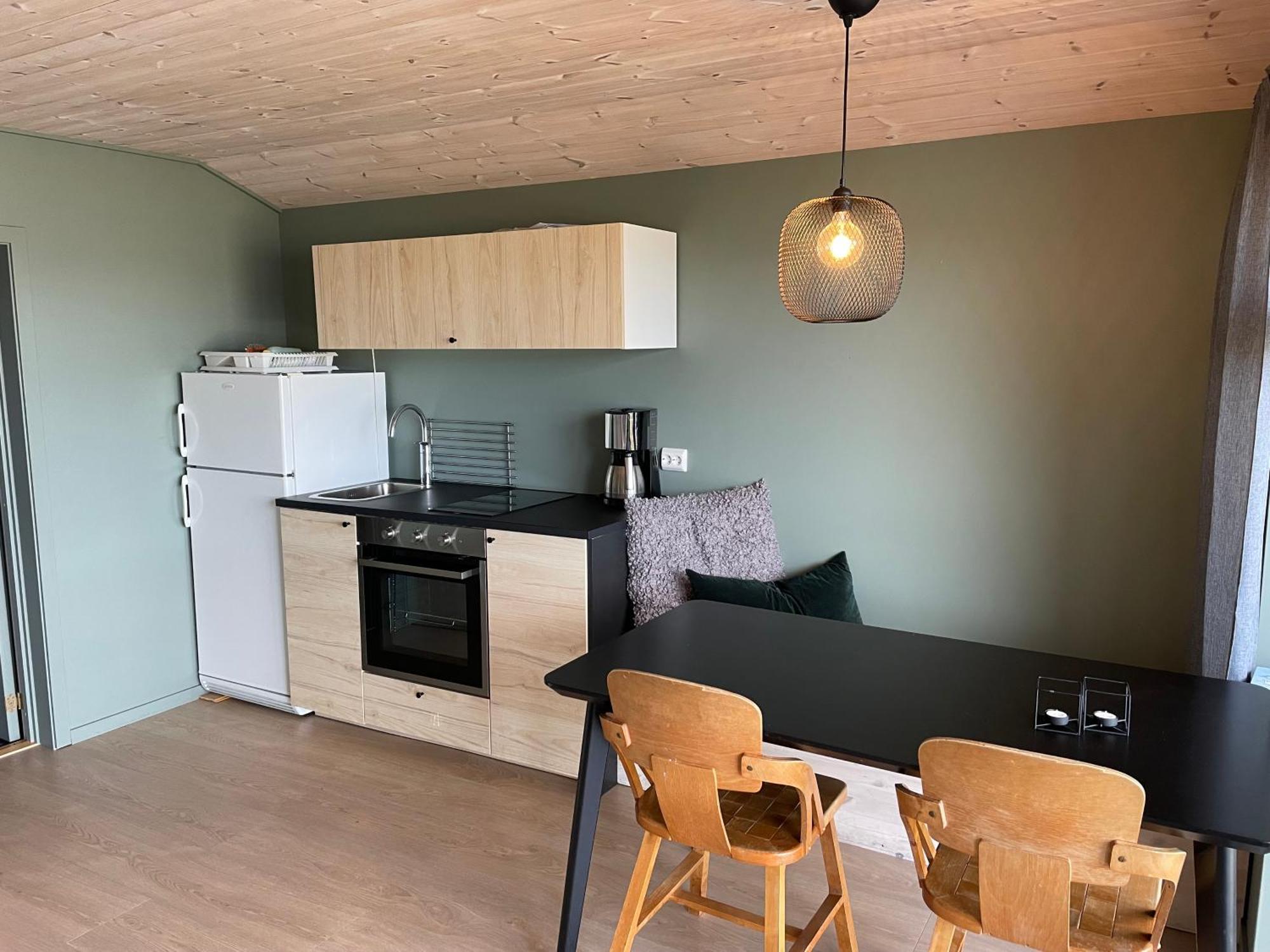 Fugelvagen, Cabins And Glamping Alvund Exterior foto