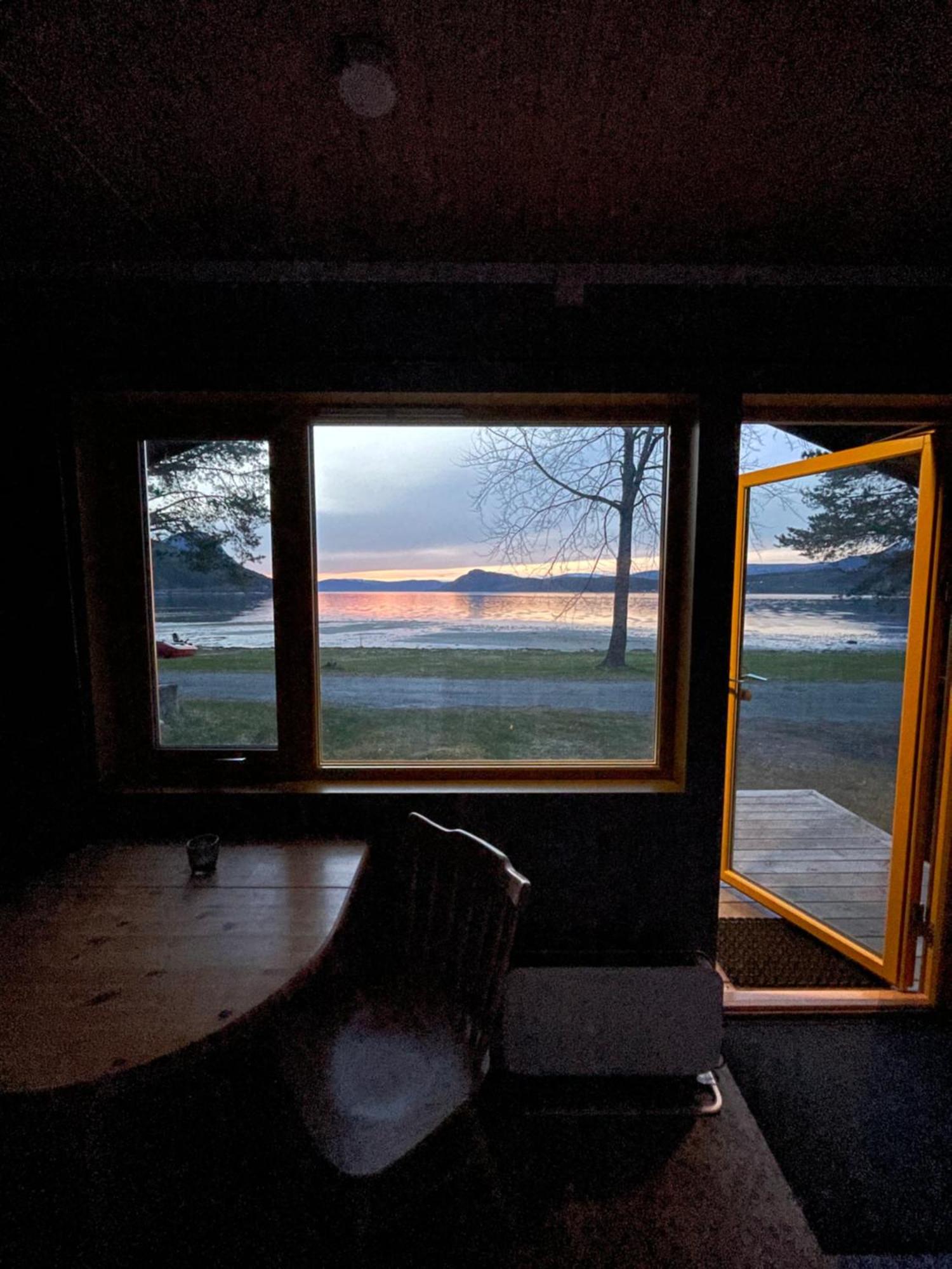 Fugelvagen, Cabins And Glamping Alvund Exterior foto