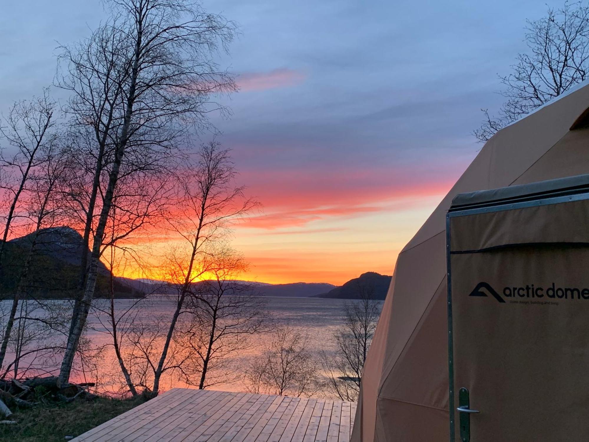 Fugelvagen, Cabins And Glamping Alvund Exterior foto